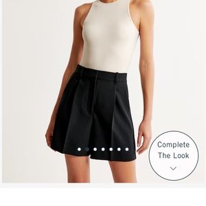 NEW ABERCROMBIE & FITCH Ultra High Rise Tailored Short
